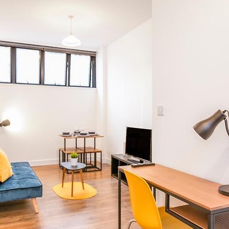 Split Level Studio Apartment In Camden London Exterior foto