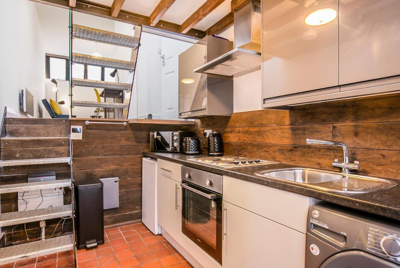 Split Level Studio Apartment In Camden London Exterior foto